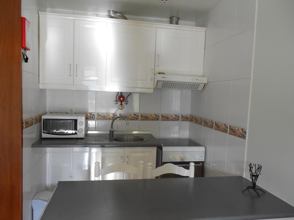 Vale De Azereiros Apartamentos Geres Room photo